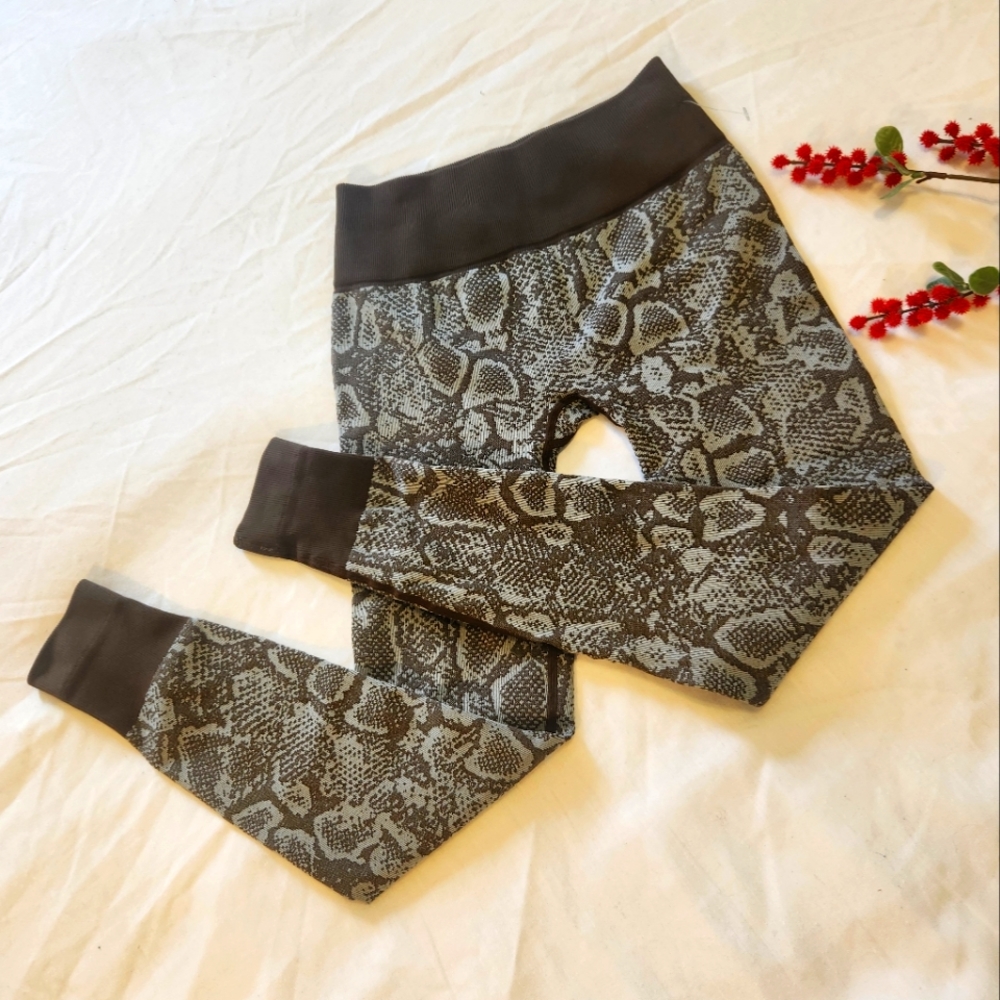 NUX leggings Size XS New #1